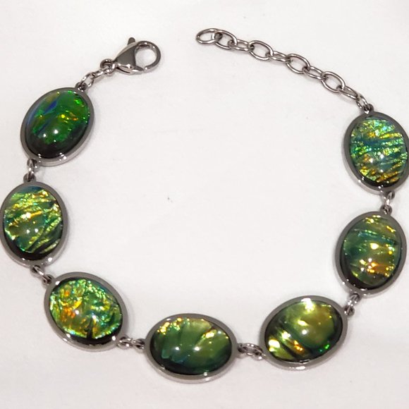 Lab created opal & resin station bracelet (7.5 to 9 in) set in 316L Stainless - Picture 1 of 4